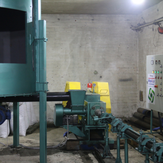 Ударные прессы Wektor BT-50 для производства брикетов до 300 кг/час. Польша