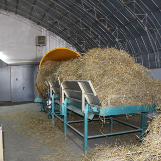 Оборудование, прессы для брикетирования древесины и соломы 500 кг.ч. Вектор BT-60. Польша