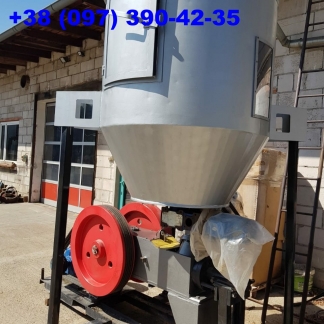 Пресс брикетировщик для изготовления топливных брикетов 300 кг/час. Польша.