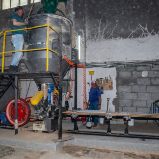 Брикетні преси для виготовлення паливних брикетів 500 кг/годину. Brytex BT-500. Польща.