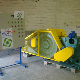 Промисловий прес-гранулятор для брикетів і пелет Wektor BT60