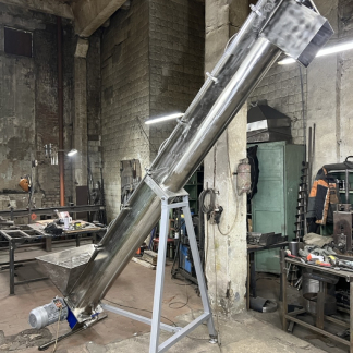 Шнековий гвинтовий конвеєр із нержавіючої сталі в жолобі Ø200 мм L3500