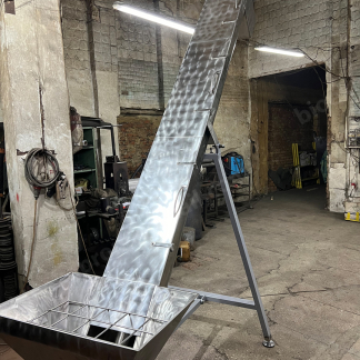 Шнекові транспортери в жолобі з нержавіючої сталі. Виготовлення під замовлення