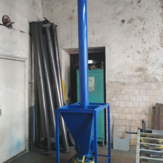 Вертикальні гвинтові конвеєри для промислового транспортування