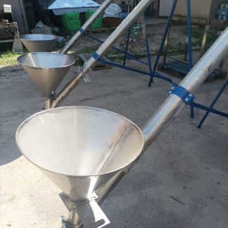 Трубчатый винтовой конвейер, транспортер для ягод  D250 L4000